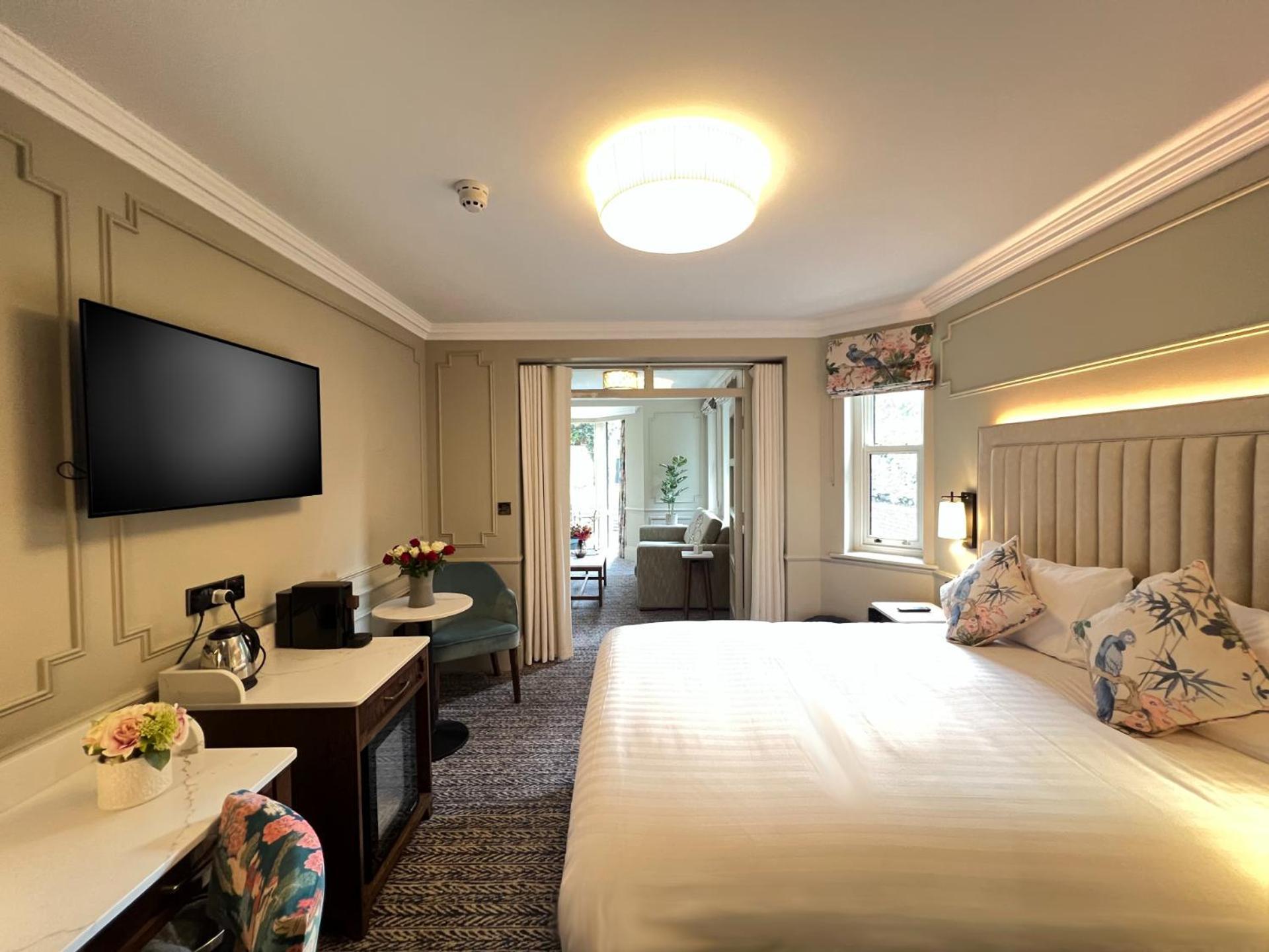 Waterloo Town House & Suites Dublin Bagian luar foto