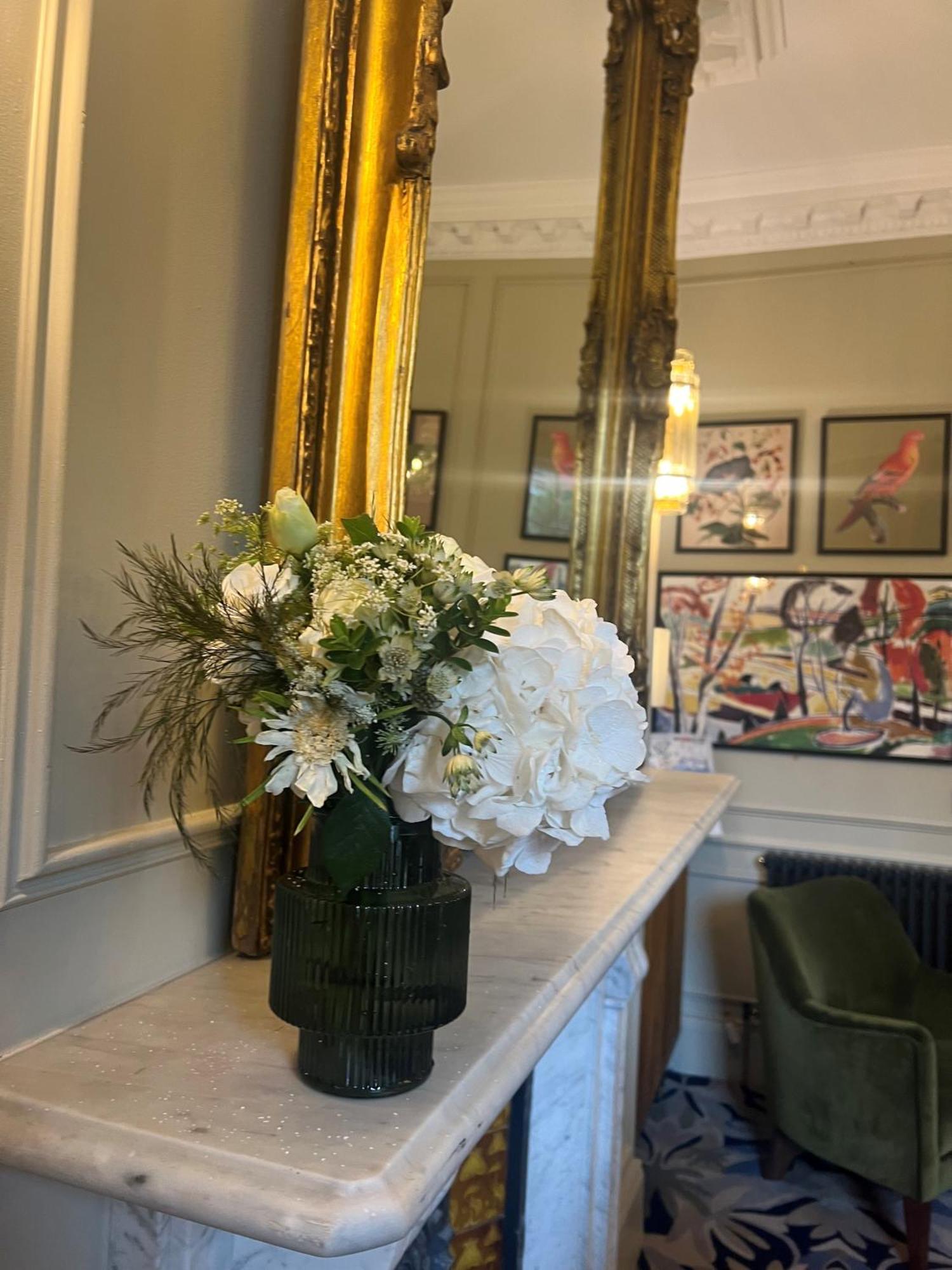 Waterloo Town House & Suites Dublin Bagian luar foto